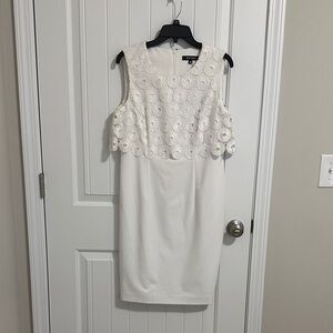 Ellen Tracy Cream Sleeveless Midi Dress